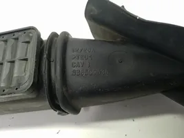 Chevrolet Volt I Część rury dolotu powietrza 838509636