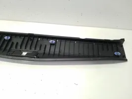 Opel Zafira C Trunk/boot sill cover protection 322225228