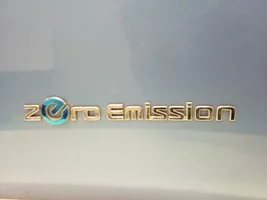 Nissan Leaf I (ZE0) Priekinės durys 