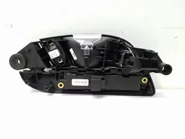 Audi Q7 4L Priekinė atidarymo rankenėlė (vidinė) 4L0837019