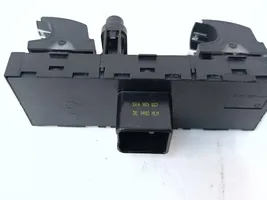 Volkswagen Tiguan Electric window control switch 5K4959857