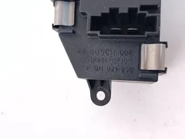Volkswagen Tiguan Heater blower motor/fan resistor 3C0907521F