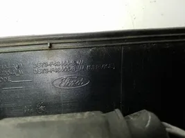 Ford Fusion II Barra de luz de la matrícula/placa de la puerta del maletero DS73F43404AJW