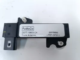 Ford Fusion II Amplificateur d'antenne DS7T15603CA