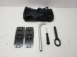 Volkswagen Tiguan Instrumentu komplekts 4D0012219A