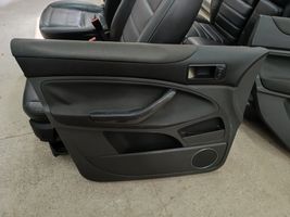 Ford Kuga I Set di rivestimento sedili e portiere 