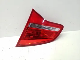 Opel Meriva B Lampy tylnej klapy bagażnika 13434862