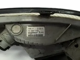 Opel Astra J Etusumuvalon ritilä 662588537