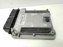 Volkswagen Tiguan Calculateur moteur ECU 06L907309B