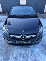 Mercedes-Benz A W176 Renfort de pare-chocs avant A1768800057