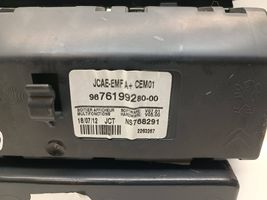 Citroen C4 II Monitori/näyttö/pieni näyttö 9676199280