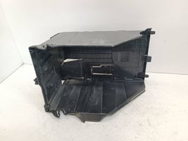 Citroen C4 II Coperchio/tappo della scatola vassoio della batteria 9687472580