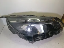 Peugeot 5008 II Lampa przednia 9826572680