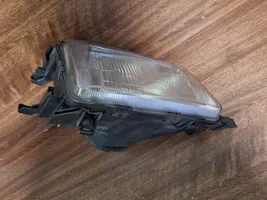 Audi 80 90 S2 B4 Lampa przednia 141184-00