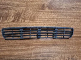 Audi 80 90 S2 B4 Grille inférieure de pare-chocs avant 8A0807683A