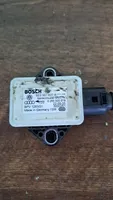 Audi A4 S4 B7 8E 8H Capteur de vitesse de lacet d'accélération ESP 8E0907637B