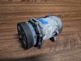 Audi A3 S3 8L Ilmastointilaitteen kompressorin pumppu (A/C) 1J0820803K