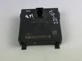 Mercedes-Benz S W221 Door central lock control unit/module A2215405445