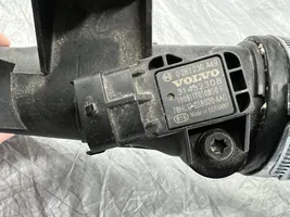 Volvo S60 Tube d'admission de tuyau de refroidisseur intermédiaire 31686412