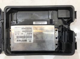 Skoda Superb B5 (3U) Unidad de control/módulo de la caja de cambios 8D0927156EB