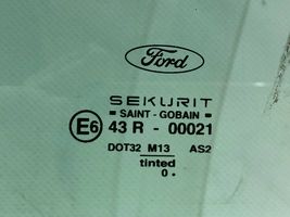 Ford Mondeo Mk III Pagrindinis priekinių durų stiklas (keturdurio) 
