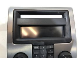 Volvo V50 Cadre, panneau d'unité radio / GPS 