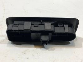 Peugeot 807 Support bouton lève vitre porte avant 14996430XT