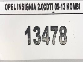 Opel Insignia A Podpora mocowania półki bagażnika 13222412