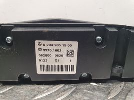 Mercedes-Benz C W204 Seat heating switch A2049051500