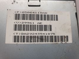 Chrysler 300 - 300C Wzmacniacz audio 05064118AD