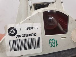 Skoda Superb B6 (3T) Lampy tylnej klapy bagażnika 3T5945093
