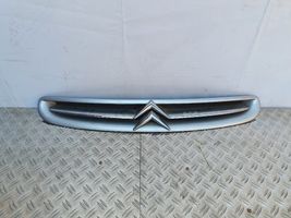 Citroen Xsara Picasso Front bumper upper radiator grill 9631507477