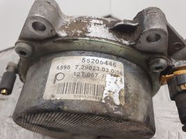 Opel Zafira C Vacuum pump 55205446