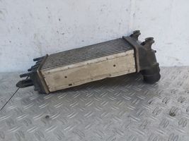 Citroen C5 Välijäähdyttimen jäähdytin P9684957680