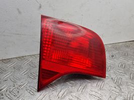 Audi A4 S4 B7 8E 8H Lampy tylnej klapy bagażnika 965159