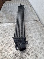 Alfa Romeo Giulietta Chłodnica powietrza doładowującego / Intercooler 50517002