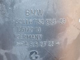 BMW 7 E65 E66 Ohjaustehostimen nestesäiliö 6752963