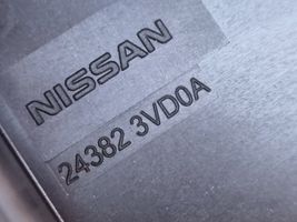 Nissan Note (E12) Pokrywa skrzynki bezpieczników 243823VD0A