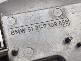 BMW X3 E83 Maniglia esterna/staffa portiera anteriore 7199556
