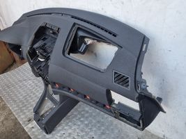 BMW X3 E83 Tableau de bord 7055976