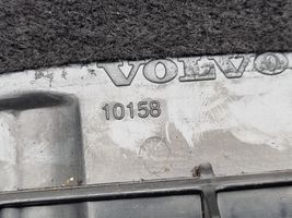 Volvo XC90 Tavaratilan kynnyksen suoja 10158