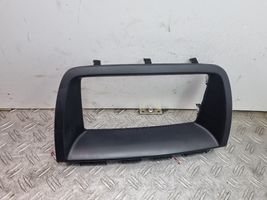 Mazda CX-5 Cadre, panneau d'unité radio / GPS KD455523