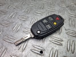 Volvo XC90 Užvedimo raktas (raktelis)/ kortelė 8688800