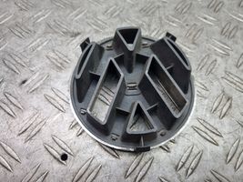 Volkswagen PASSAT B5 Logo, emblème, badge 3B0853601