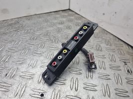 Peugeot 3008 I Câble adaptateur AUX 9667112277