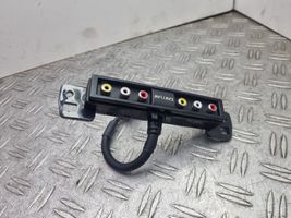 Peugeot 3008 I Câble adaptateur AUX 9667112277