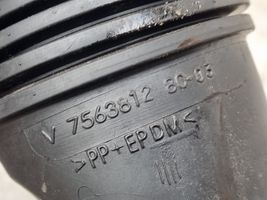 Citroen C3 Część rury dolotu powietrza V756381280