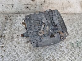 Renault Megane III Boîte de batterie 244460002R