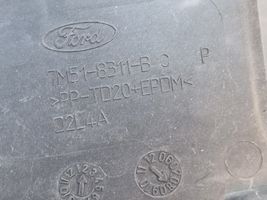 Ford Focus Välijäähdyttimen ilmanohjauksen ilmakanava 7M518311BC