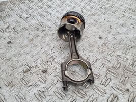 Volvo V40 Piston avec bielle 82L175